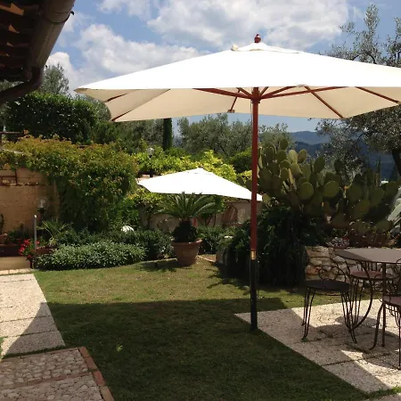 Collerisana Vakantieboerderij *