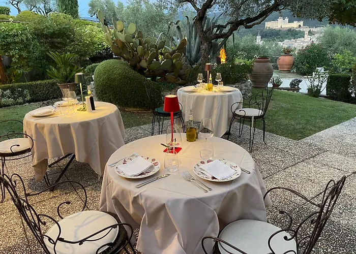 Alloggio per agriturismo Collerisana *